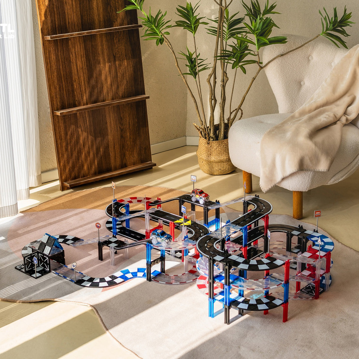 MNTL Classic Magnetic Track Car Set 101 Pcs