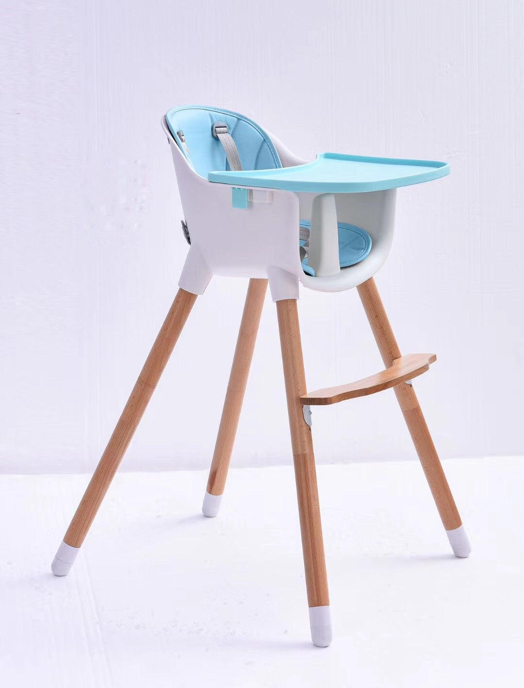 JOY BABY Amelia Blue 2-in-1 Timber Highchair