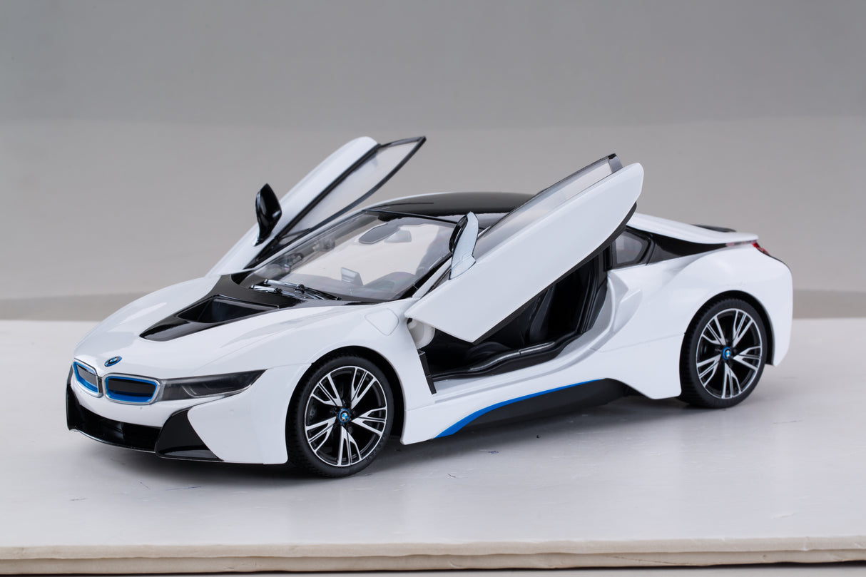 Rastar Licensed 1:14 Radio Control Car with USB Charger - BMW I8