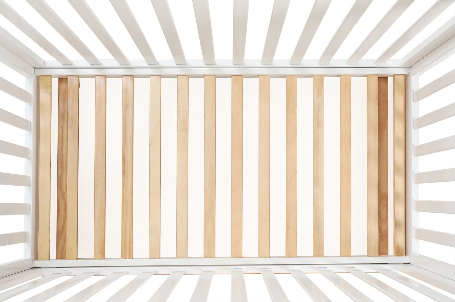 Joy Baby Mia 3 in 1 Cot