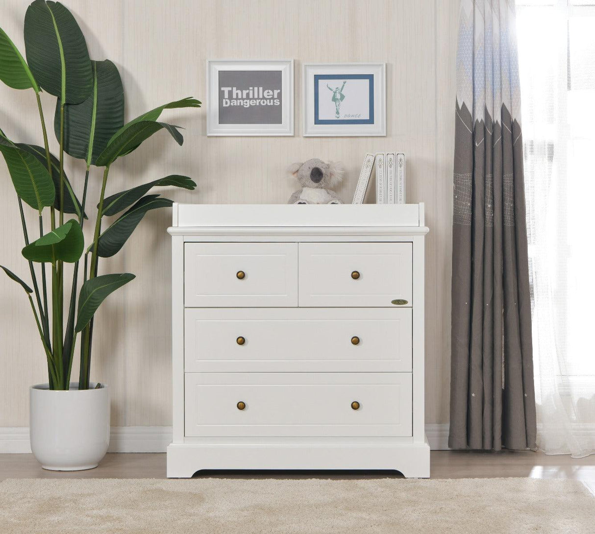 JOY BABY Comet 4 Drawer Chest of Drawer Change Table