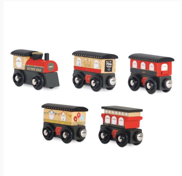 Le Toy Van Royal Express Red Passenger Train