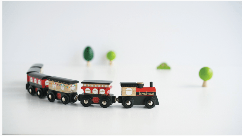 Le Toy Van Royal Express Train Set