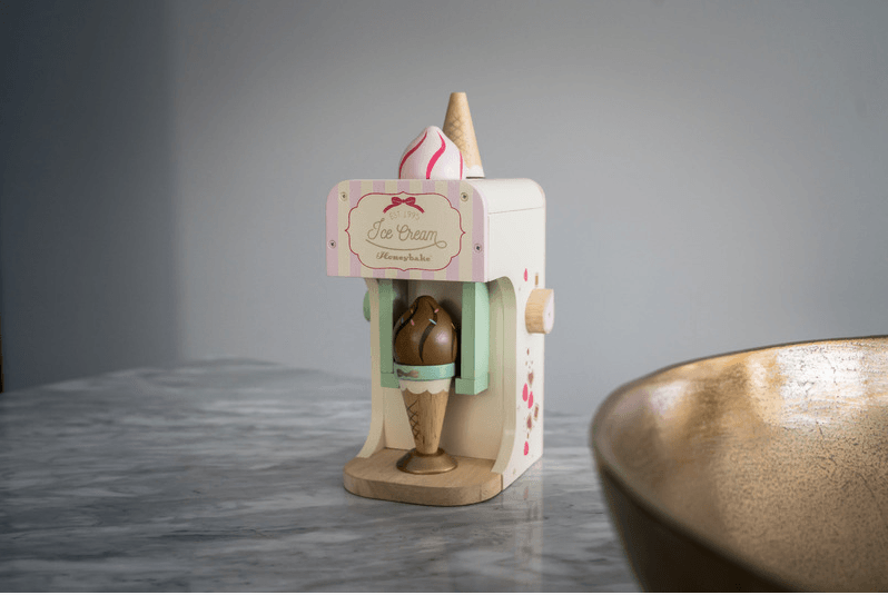 LE TOY VAN Honeybake Ice Cream Machine