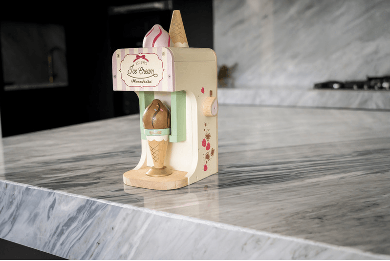LE TOY VAN Honeybake Ice Cream Machine