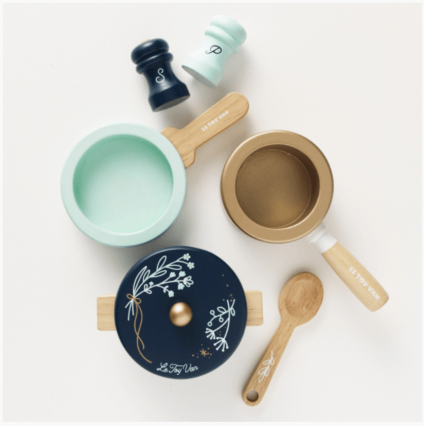 Le Toy Van Honeybake Pots And Pans