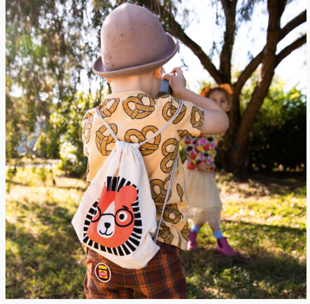 Tender Leaf Toys Wooden Safari Adventure Set