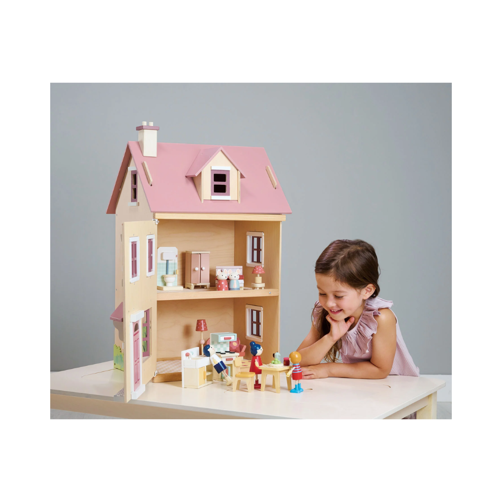 Tender Leaf Toys Redesigned Foxtail Villa Play Set