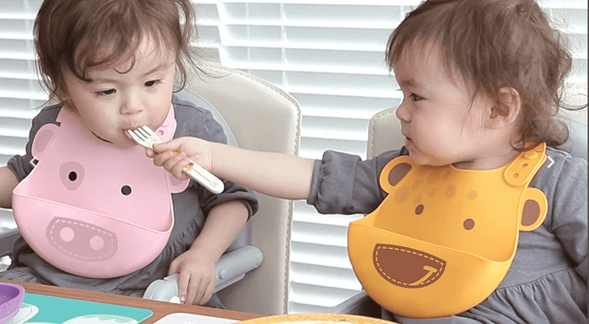 Marcus & Marcus Baby Bib - Lucas