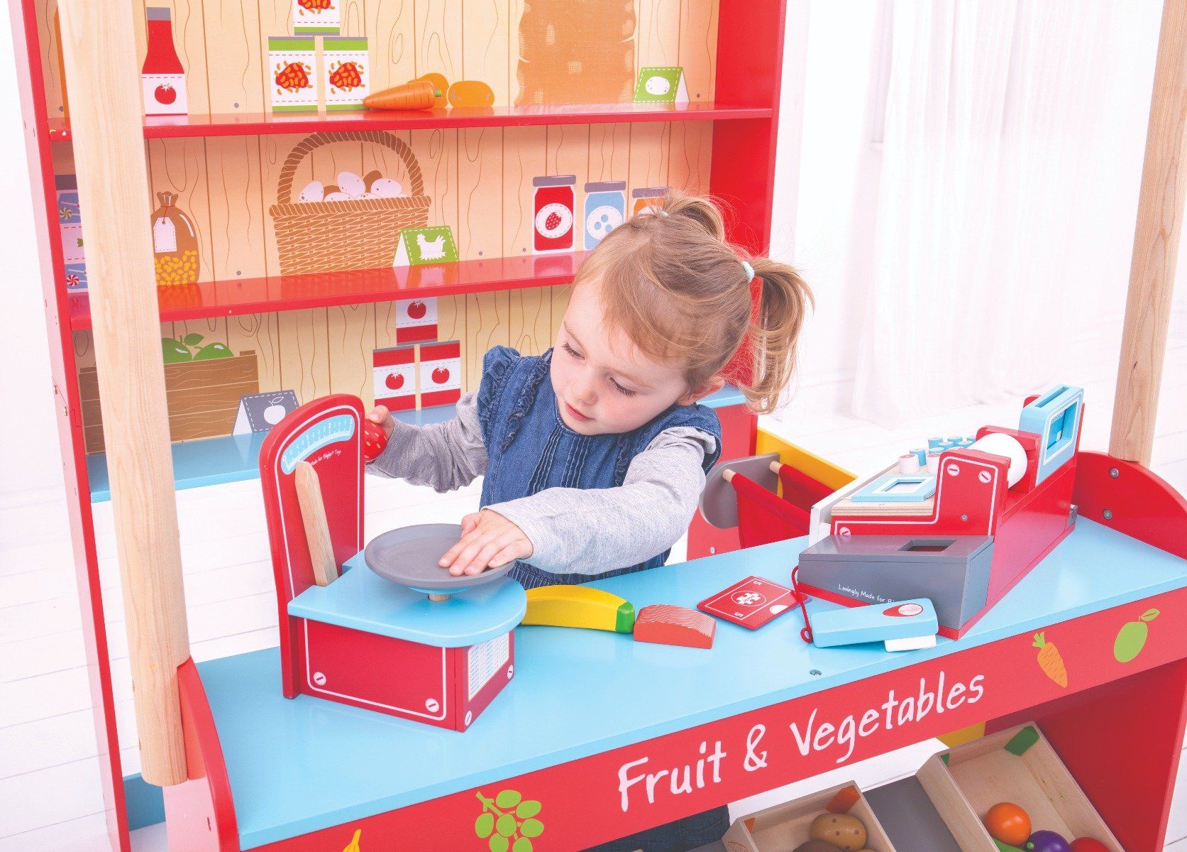 Bigjigs Toys Pretend Village Shop
