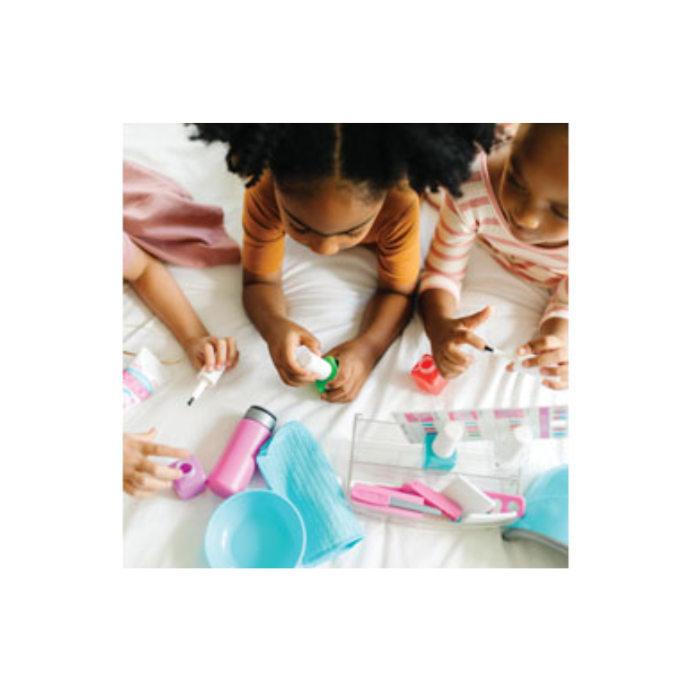 Melissa & Doug LOVE YOUR LOOK - Nail Care Play Set