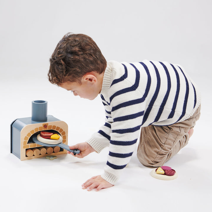 Tender Leaf Toys Pretend Make Me a Pizza Set