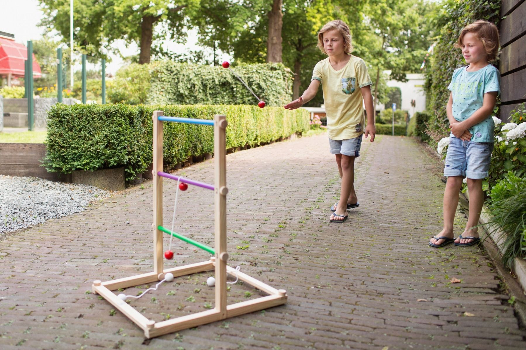 BS Toys Throwing Game
