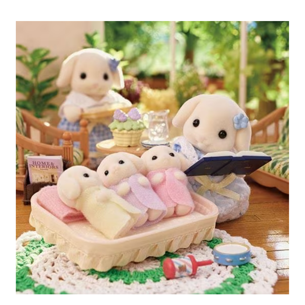 Sylvanian Families Flora Rabbit Family