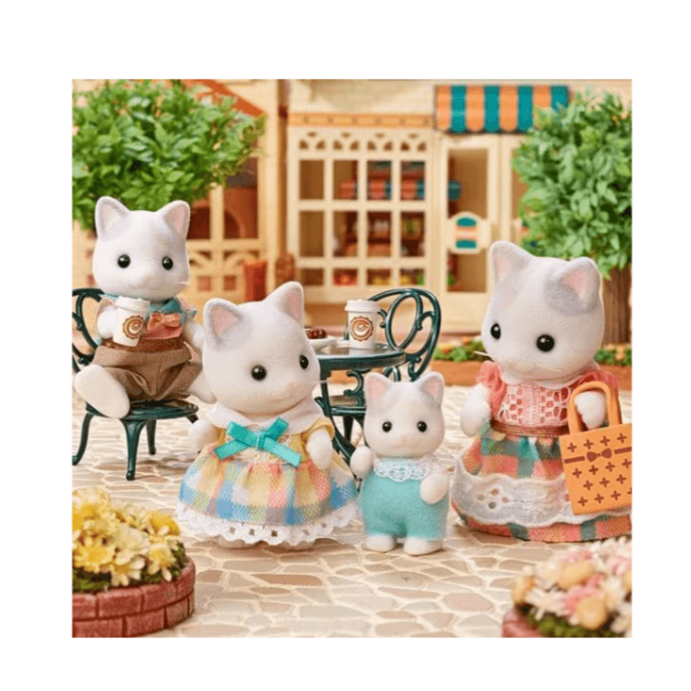 Sylvanian Families Latte Cat Family