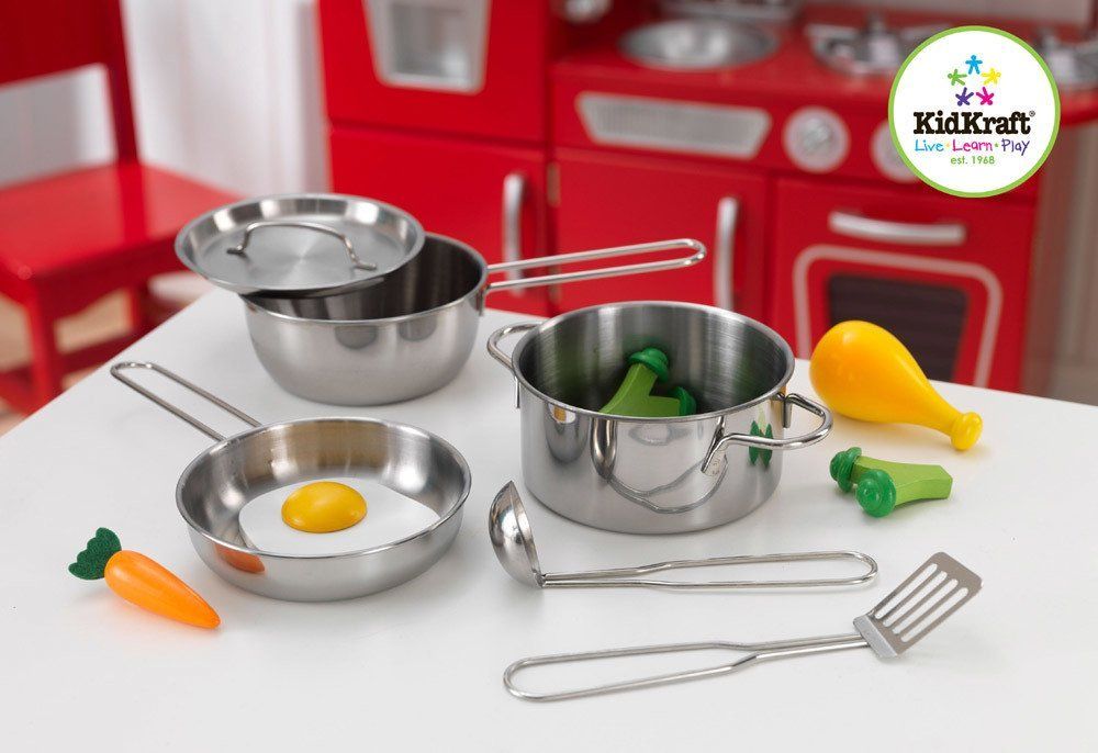 KidKraft Deluxe Cookware Set with Food