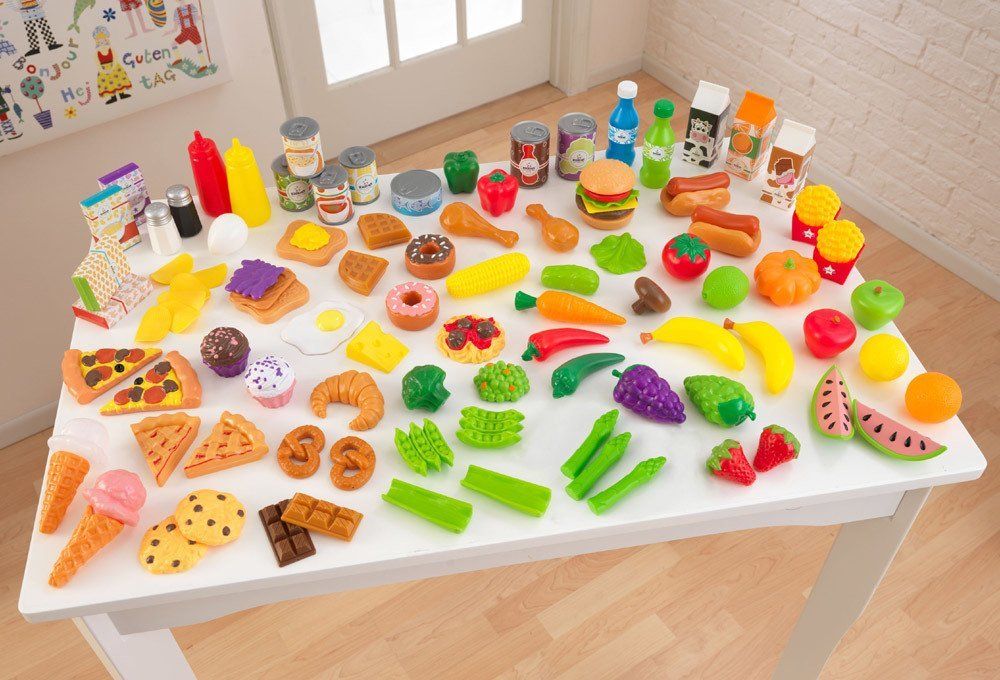 KidKraft Deluxe Tasty Treats Play Food Set