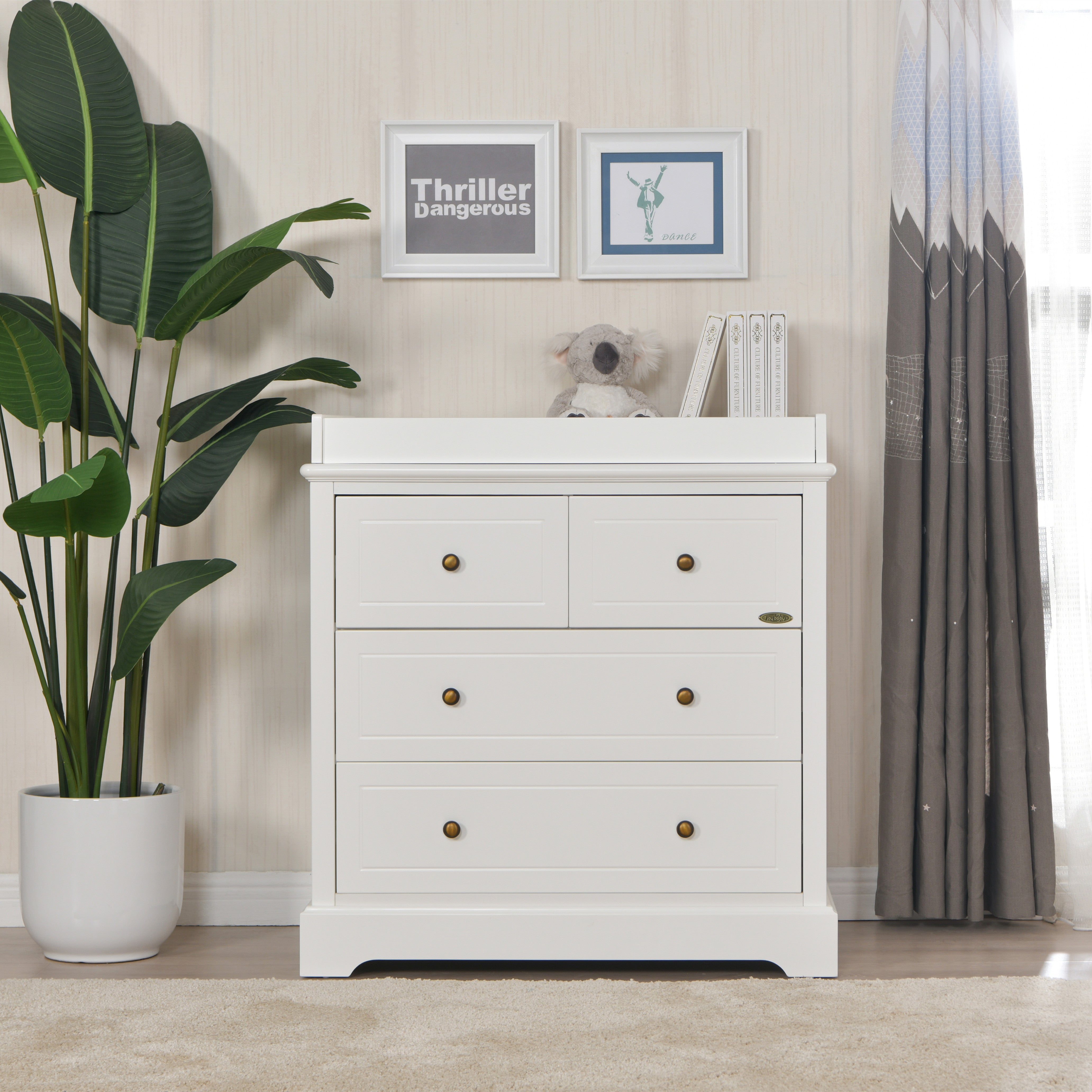Joy Baby Mia Cot and Comet 4 Drawer Change Table Package