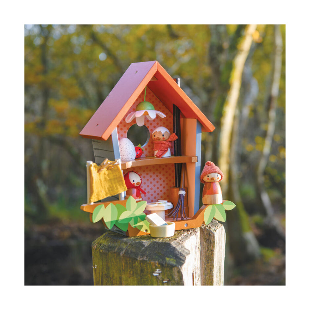 Tender Leaf Toys Wooden Robin's Nest Box