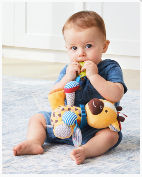 SKIP HOP Bandana Buddies Plush Teething Toy - Giraffe