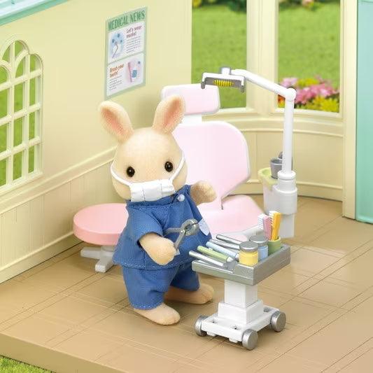 Sylvanian Families  Country Dentist Set