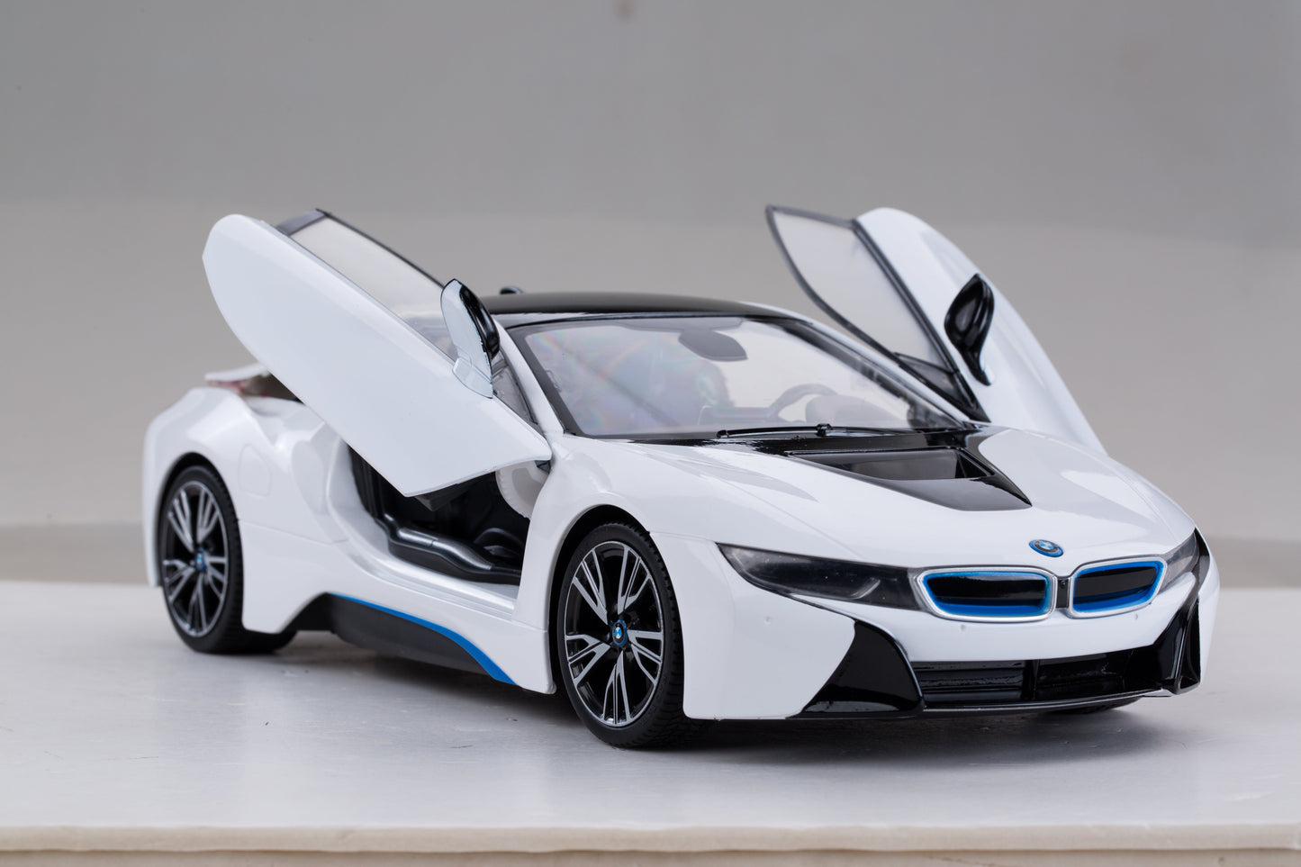 Rastar Licensed 1:14 Radio Control Car with USB Charger - BMW I8
