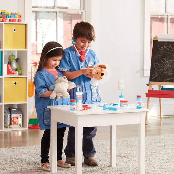 Melissa & Doug Examine & Treat Pet Vet Play Set