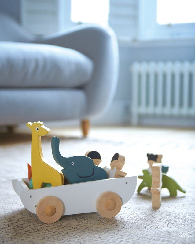 Tender Leaf Toys Pretend The FriendShip Boat Play Set