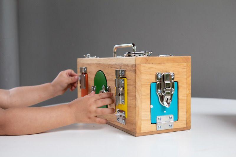 Mamagenius Original Lock Activity Box