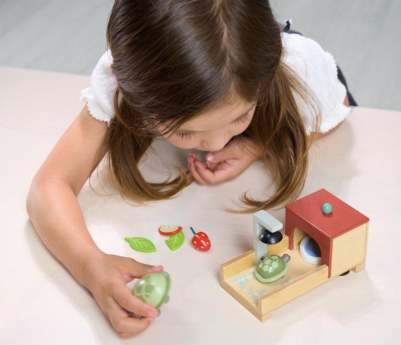 Tender Leaf Toys Tortoise Pet Set