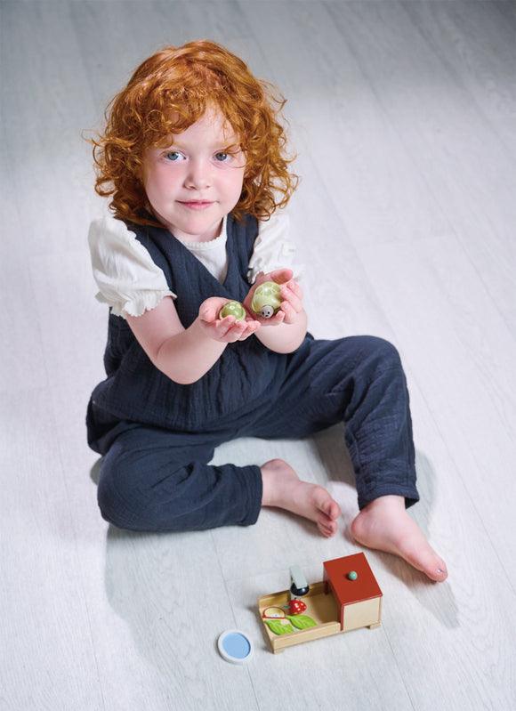 Tender Leaf Toys Tortoise Pet Set