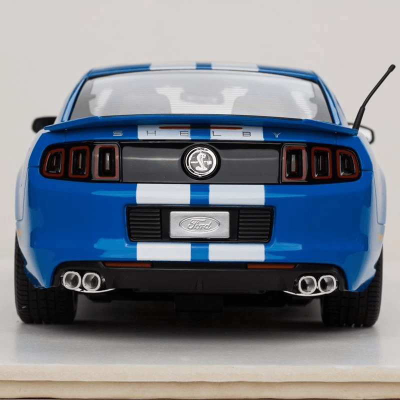 Rastar Licensed 1:14 Radio Control Car - Ford Shelby GT500