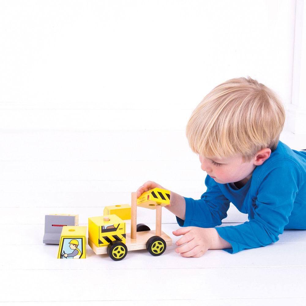 Bigjigs Toys Stacking Bulldozer