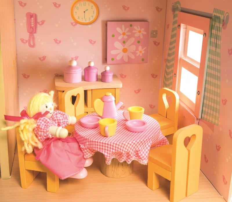 Le Toy Van Sugar Plum Dining Room