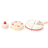 Le Toy Van Honeybake Strawberry Wedding Cake