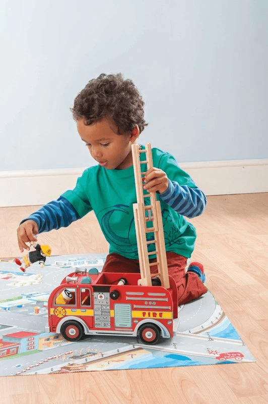 Le Toy Van Fire Engine Set