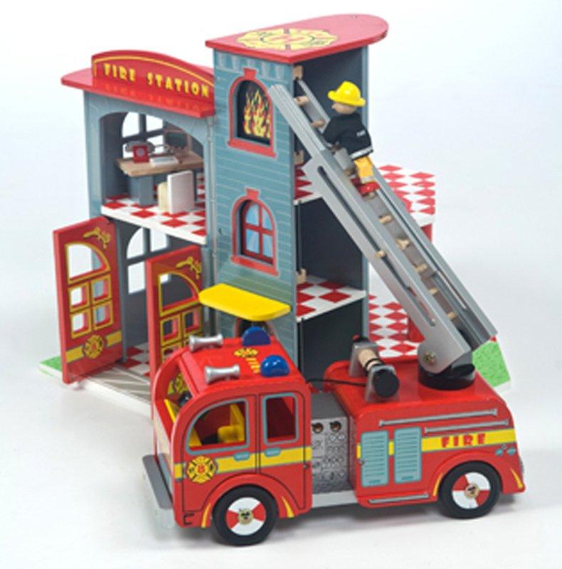 Le Toy Van Fire Engine Set