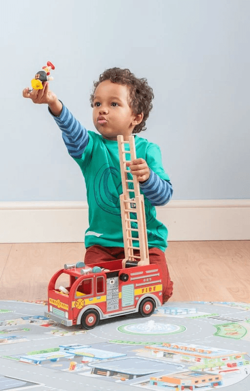 Le Toy Van Fire Engine Set