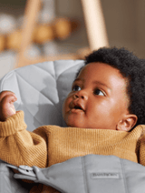 Babybjorn Bouncer Bliss, Light Grey Cotton Petal Quilt