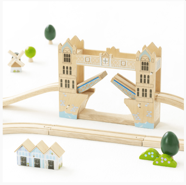 Le Toy Van London Train Set
