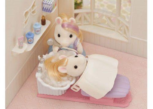 Sylvanian Families Pony's Stylish Hair Salon