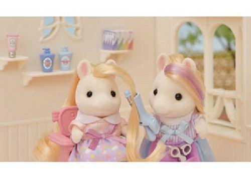 Sylvanian Families Pony's Stylish Hair Salon