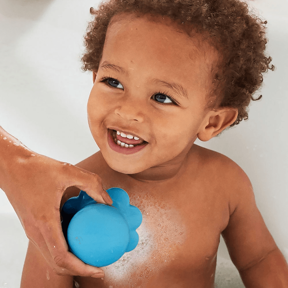 SKIP HOP Moby & Friends Silicone Soap Sudsy