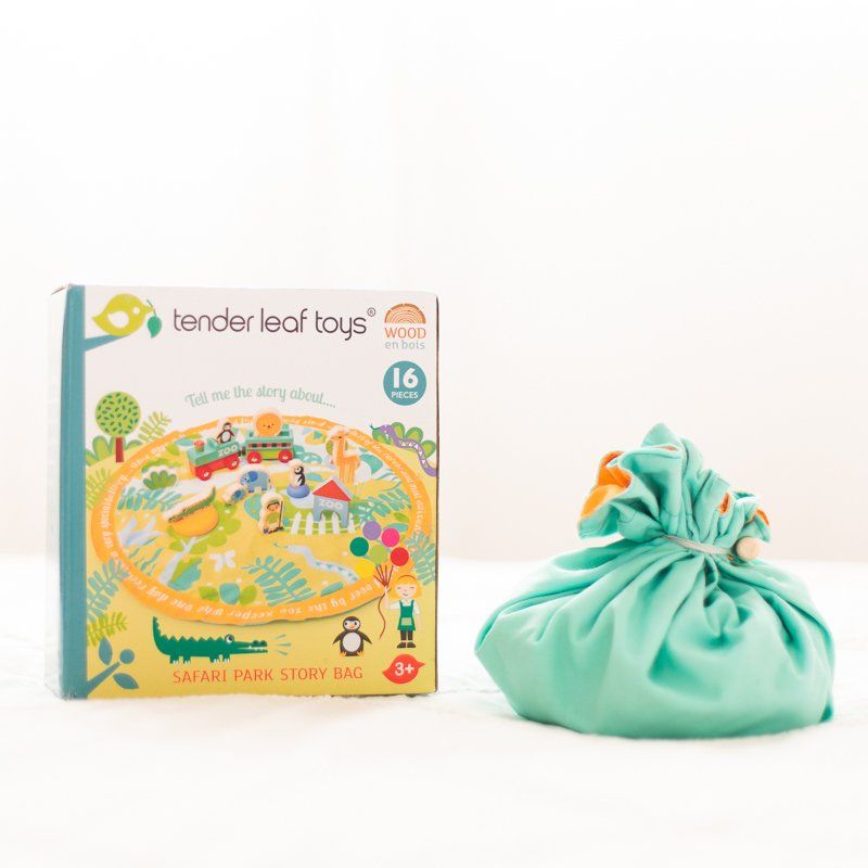 Tender Leaf Toys Safari Park Story Bag Set