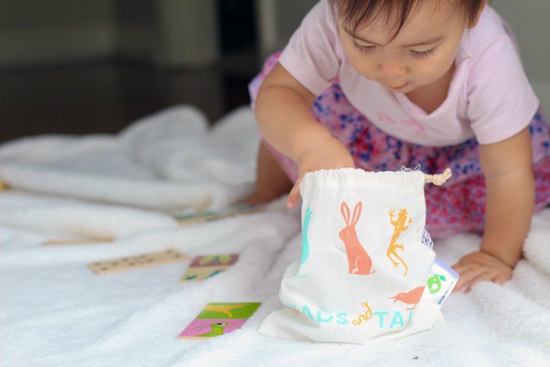 Tender Leaf Toys Heads & Tails Dominoes with Bag